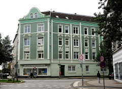 Wohngebäude mit Dekorelementen - Baujahr 1906 - HH-Heimfeld, Bezirk Harburg.