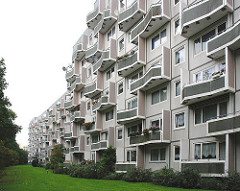 Hamburgs Stadtteil OSDORF - Grosssiedlung, Wohnsiedlung - Architektur der 1970er Jahre.
