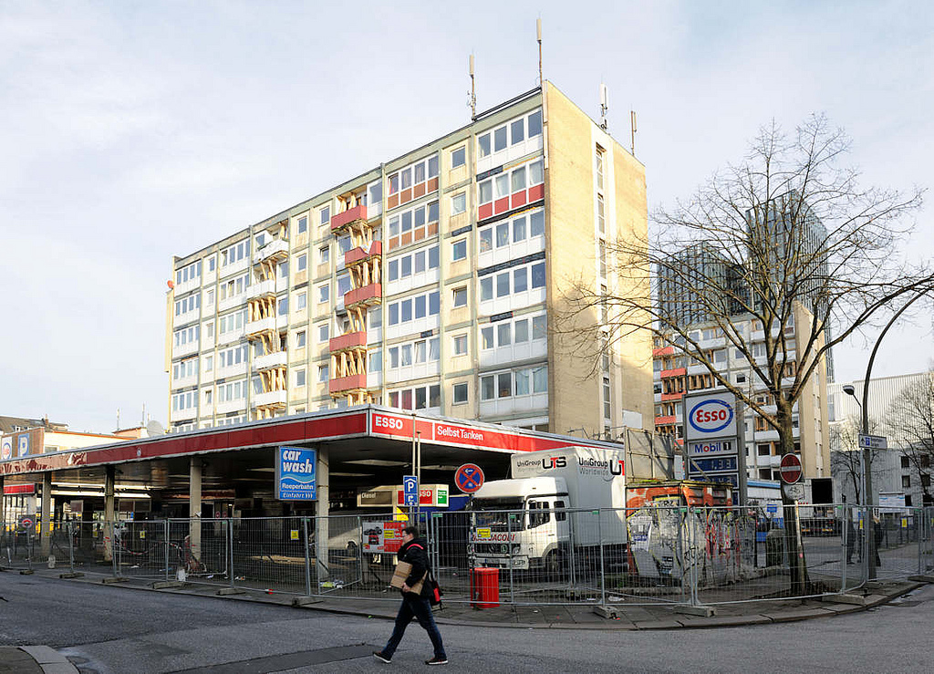 Foto „Essotankstelle Reeperbahn