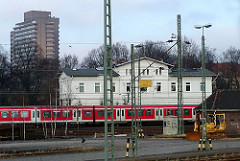 Historischer Bahnhof Sternschanze - S-Bahnzug.