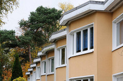 Bramfelder Gartenstadt Hohnerkamp - Haussfassade Fenster.