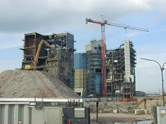 Abriss des HEW Gebäudes am Strandkai / Magedburger Hafen (2001)