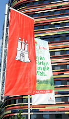Flagge der Hansestadt Hamburg - Fahne IGS 2013 - In 80 Gärten um die Welt.