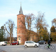 Marienkirche in Quickborn - klassizistischer Kirchenbau, geweiht 1809 - Architekt Christian Frederik Hansen.