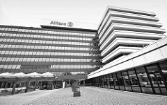 Verwaltungsgebäude der Allianz in der City Nord in Hamburg Winterhude.