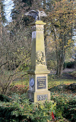 Gedenkstein für die Gefallenen des Krieges 1870/71 gegen Frankreich; Kieler Strasse / Quickborn.