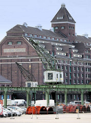 Getreidespeicher am Westhafen in Berlin - Industriearchitektur, Klinkergebäude der 1920er Jahre - jetzt Sitz der Zeitungsabteilung der Staatsbibliothek Preußischer Kulturbesitz.