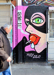 Graffiti in der Talstrasse auf Hamburg St. Pauli.