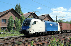 E-Lokomotive der Wiener Lokalbahnen Cargo GmbH - Lok ES 64 U2 027 in Hamburg Wilhelmsburg.