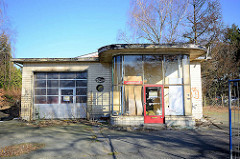 Stillgelegte alte Tankstelle - Langenhorner Chaussee, Hamburg Langenhorn.