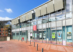 Moderne Architektur - Buchholz in der Nordheide, Touristen Information / Bücherhalle.