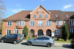 Landvolkhaus in Buchholz i.d.N., ehem. Versammlungsgebäude - Backsteinarchitektur, erbaut 1923.