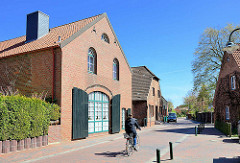 Landwirtschaftliches Gebäude umgebaut zum Wohnhaus - Hinter der Kirche, Stadt Wedel.