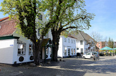 Denkmalgeschütze Wohnhäuser am Marktplatz von Wedel.