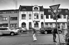 Schwarz Weiss Foto - Rolandstrasse in Wedel.