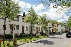 Reihenhäuser im Stellinger Steindamm - Wohnstrasse im Hamburger Bezirk Eimsbüttel