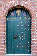 Eingangstür Borsteler St. Nikolaikirche / Jork, Altes Land.
