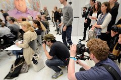 Eröffnung der 6. Triennale der Photographie in den Hamburger Deichtorhallen / Haus der Photographie.