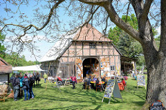 Kulturelle Landpartie im Wendland, größtes selbstorganisierten Kulturfestival Norddeutschlands - zwischen Himmelfahrt und Pfingsten.