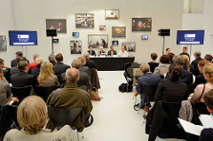 Eröffnung der 6. Triennale der Photographie in den Hamburger Deichtorhallen / Haus der Photographie.