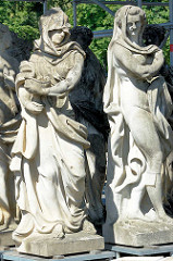 Skulpturen beim Neuen Palais in Potsdam.
