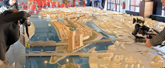 Entwurf des Quartier Elbbrücken in der Hamburger Hafencity - urbanes Geschäfts- und Wohnquartier am Baakenhafen / Norderelbe / Elbbrücken. Der städtebauliche Realisierungswettbewerb bezog sich auf 16,5 Hektar  mit 411 000 m² Bruttogeschossfläche - da