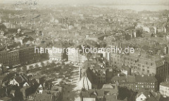 Historische Luftaufnahme vom Grossneumarkt in der Hamburger Neustadt - historische Bebauung, Hamburger Gängeviertel.