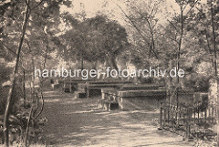 Begräbnisstätte der St. Petrikirche am Dammtor - die Hamburger Hauptkirchen hatten ihre Begräbnisstätten ausserhalb der Wallanlagen.