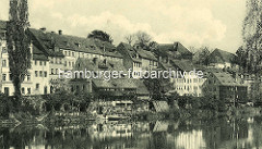 Historische Uferbebauung, Wohnhäuser in Görlitz am Ufer der Neisse.