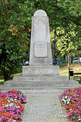 Gedenkstein / Denkmal - Striegau,Strzegom.