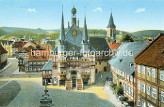 Historische Aufnahme vom Wernigeröder Rathaus - das Gebäude am Marktplatz von Wernigerode wurde 1277 erstmals erwähnt - seit 1497 in der jetzigen Gestalt.