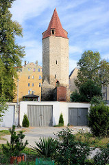 Reste der mittelalterlichen Stadtbefestigung von Striegau / Strzegom - Schnabelturm / Befestigungsanlage.