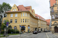 Architektur in Aschersleben - Blick in die Hecknerstrasse, Wohngebäude.