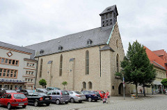 Heilig-Kreuz-Kirche / Marktkirche in Aschersleben, früher Franziskaner-Klosterkirche;  ursprünglich erbaut Mitte des 13. Jahrhunderts.