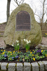 Gedenkstätte KZ Wittmoor in Hamburg Duvenstedt - KZ Wittmoor war eines der ersten deutschen Konzentrationslager und bestand vom 10. April 1933 bis zum Oktober 1933. Auf dem Gelände einer stillgelegten Torfverwertung im nahegelegenen Wittmoor sollten