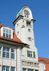 Uhrenturm - historische Industriearchitektur in Aschersleben - Bestehornpark, erbaut 1911 / Architekt Hans Heckner.