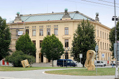 Gebäude der Pädagogische Hochschule / Universität in Hradec Králové / Königgrätz.