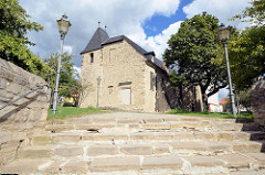 Evangelische St.-Margarethen-Kirche in Aschersleben - romaischer Kirchenbau, ursprünglich erbaut um 1100..