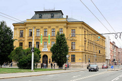 Universitätsgebäude in Hradec Králové / Königgrätz.