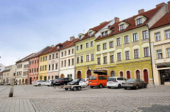 Restaurierte Wohnhäuser am Ring - Architektur in Hradec Králové / Königgrätz.
