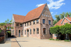 Stadthauptmannshof in Mölln, erbaut um 1550 - jetzt Sitz der Lauenburgische Akademie für Wissenschaft und Kultur.