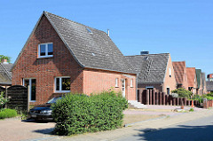 Einzelhäuser mit Satteldach, Breslauer Straße - Lauenburg.