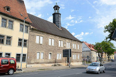 Altes Rathaus der Eisleber Neustadt - 1589 erbaut, einsturzgefährdet. Herrenlose Immobilie, der letzte Eigentümer hat auf das Gebäude verzichtet.