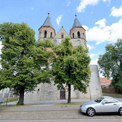 St. Marienkirche in Aken / Elbe - ursprünglich erbaut 1188, 1485 abgebrannt; Sie wurde dann nach dem Vorbild der Nikolaikirche wieder aufgebaut.