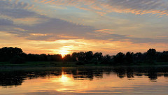 Sonnenuntergang an der Elbe bei Havelberg.