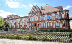 Kulturhaus Stadtgarten in Neuruppin - ehem. Gaststätte am Rheinsberger Tor in Neuruppin.