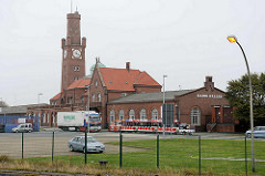 Hapag-Hallen in Cuxhaven - historisches, denkmalgeschütztes Passagierterminal aus Zeiten der Auswanderung. Errichtet 1902 - Architekt Georg Thielen.
