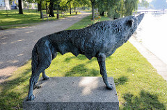 Romulus Skulptur am Ufer der Müritz in Waren