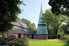 Evangelisch-lutherische Christophorus-Kirche in Hamburg-Hummelsbüttel - erbaut 1953, Architekten  Bernhard Hopp und Rudolf Jäger.