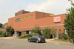 Verwaltungsgebäude der Deutschen Bahn am Rangierbahnhof von Maschen.